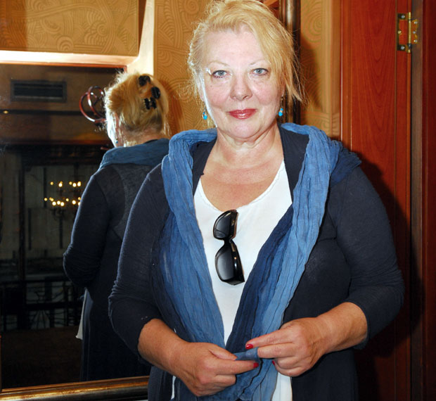 Радмила Живковић: Отуђујемо се због стида